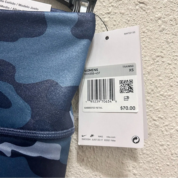 Nike One Womens Dri-FIT Mid-Rise Shiny Camo Legging Blue NWT Size XS - Picture 8 of 9
